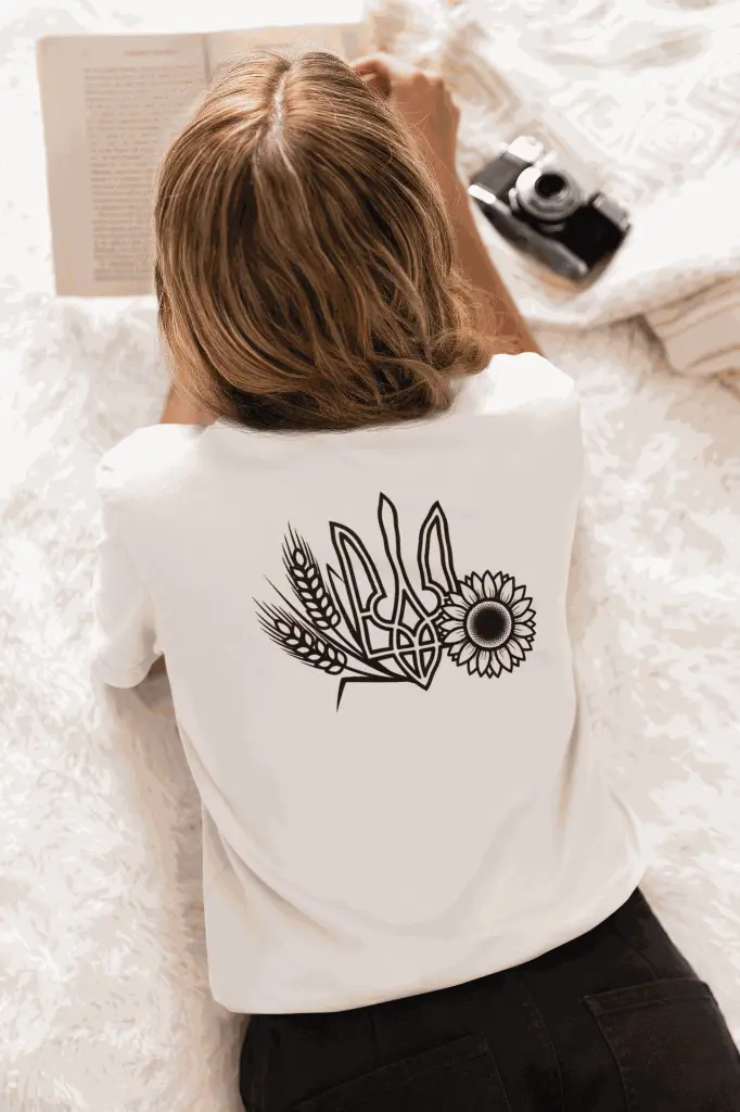 back-view-tee-mockup-of-a-woman-lying-face-down-while-reading-a-book-m37294 (3).webp